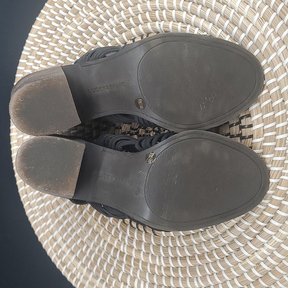 Lucky Brand Darvie Sandals Block Heels 9M - Picture 6 of 8